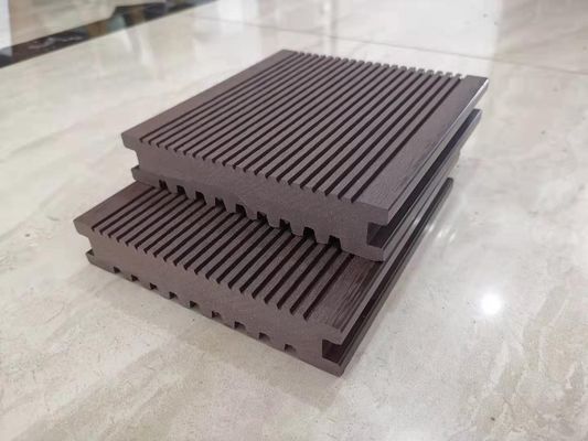 3.6M色安定性WPCの固体Decking 140 x 21mm木プラスチック合成の製材3.6m
