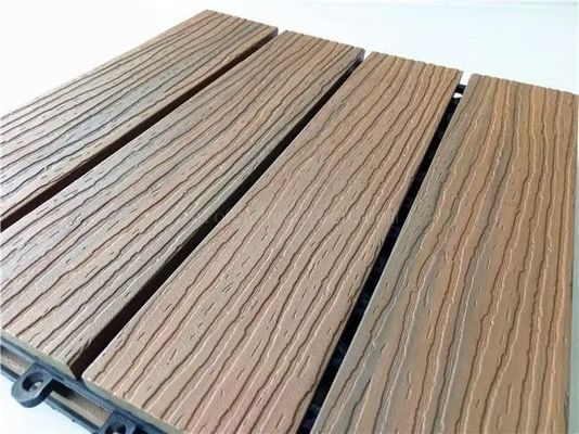 反スリップ146 x 22mm WPCのDecking板空のバルコニーのWpcの合成のDecking 50mm
